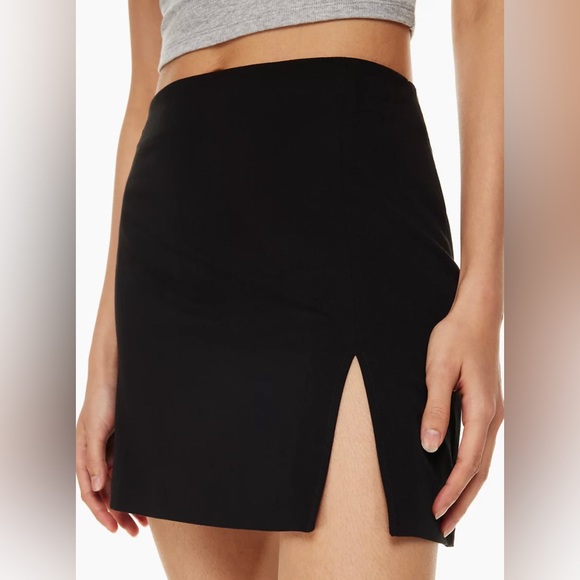 Aritzia Skirts Aritzia Sunday Best Tatiana Skirt Poshmark